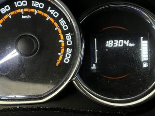 2021 Lada (ВАЗ) Largus I Рестайлинг, белый, 1850000 рублей, вид 3