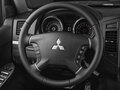 2012 Mitsubishi Pajero IV Рестайлинг 1, коричневый, 1699000 рублей - вид 9