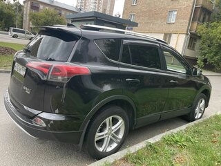 2016 Toyota RAV4 IV (XA40) Рестайлинг, чёрный, 2170000 рублей, вид 3
