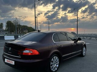 2009 Skoda Superb II, пурпурный, 950000 рублей, вид 4