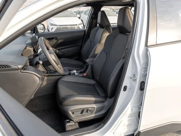 2026 Toyota Corolla Cross I Рестайлинг, белый, 3300750 рублей - вид 7