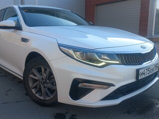 2019 Kia K5 II, белый, 2200000 рублей, вид 2