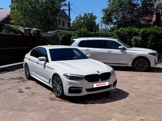 2018 BMW 5 серии 530i xDrive VII (G30/G31/G38), белый, 3500000 рублей, вид 2