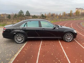 2008 Mercedes-Benz S-Класс 550 Long V (W221), чёрный, 1100000 рублей, вид 3