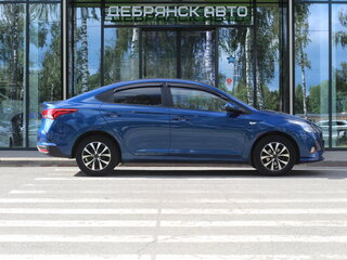 2021 Hyundai Solaris II Рестайлинг, синий, 1745000 рублей, вид 4
