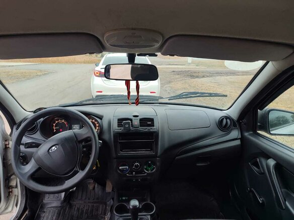 2021 Lada (ВАЗ) Granta I Рестайлинг, серебристый, 620000 рублей - вид 6