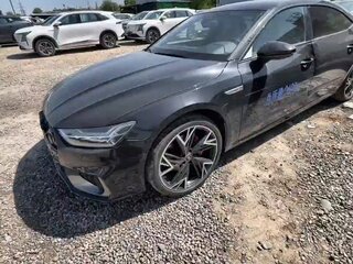 2026 Audi A7 L 45 TFSI II (4K), серый, 6838000 рублей, вид 3