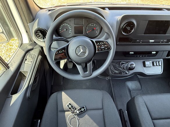2025 Mercedes-Benz Sprinter, белый, 11995000 рублей - вид 15