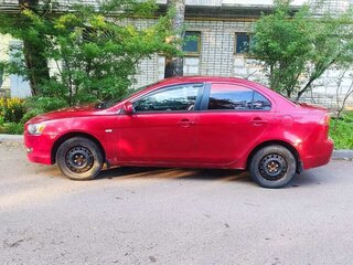 2008 Mitsubishi Lancer X, красный, 650000 рублей, вид 2