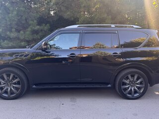 2010 Infiniti QX56 II, чёрный, 2350000 рублей, вид 5