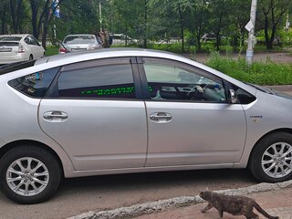 2010 Toyota Prius JDM II Рестайлинг (XW20), серебристый, 490000 рублей, вид 3