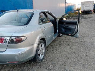 2005 Mazda 6 I (GG) Рестайлинг, серебристый, 150000 рублей, вид 2