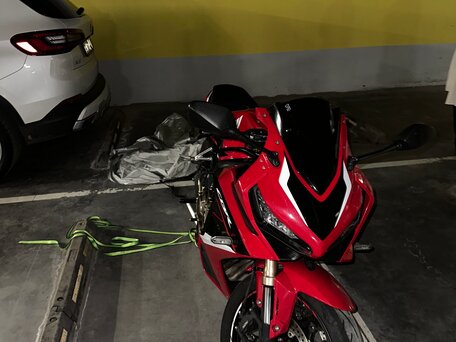 2022 Honda CBR 650R, красный, 1200000 рублей, вид 1