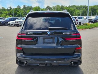 2026 BMW X7 40i I (G07) Рестайлинг, чёрный, 13817000 рублей, вид 5