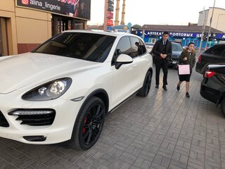 2010 Porsche Cayenne S II (958), белый, 2100000 рублей, вид 2