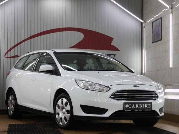 2017 Ford Focus III Рестайлинг, белый - вид 17