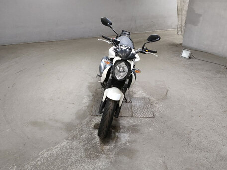 2012 Suzuki SFV 650 Gladius, белый, 550000 рублей, вид 3
