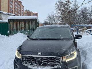 2020 Kia Carnival III, серый, 3500000 рублей, вид 1