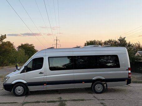 2007 Mercedes-Benz Sprinter, серебристый, 2900000 рублей, вид 3