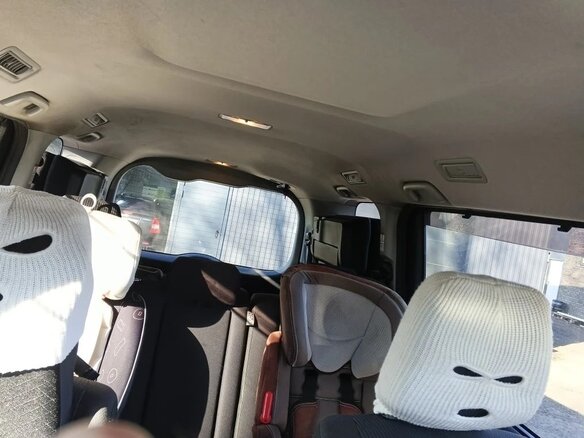 2018 Toyota Voxy III (R80) Рестайлинг, чёрный, 1800000 рублей - вид 12