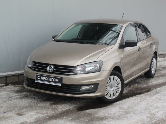 2016 Volkswagen Polo V Рестайлинг, бежевый