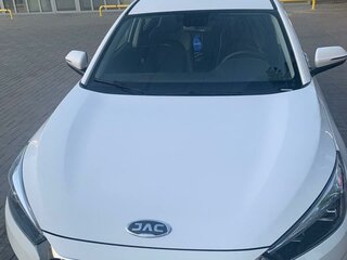 2022 JAC J7 I, белый, 2300000 рублей, вид 2