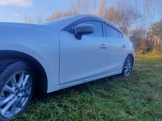 2016 Mazda Axela III, белый, 1700000 рублей, вид 3