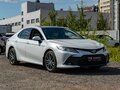 2021 Toyota Camry VIII (XV70) Рестайлинг, белый - вид 2