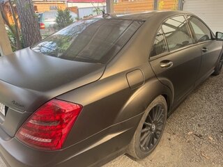 2012 Mercedes-Benz S-Класс 500 Long V (W221) Рестайлинг, чёрный, 2515898 рублей, вид 4