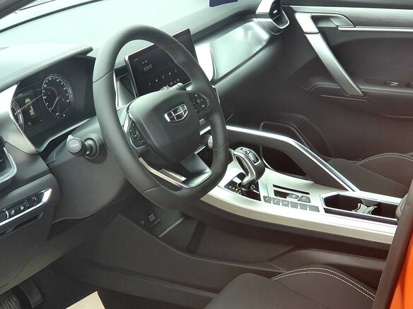 2021 Geely Coolray I, оранжевый - вид 6