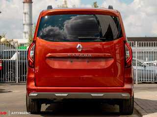 2024 Renault Kangoo Grand III, коричневый, 4300000 рублей, вид 5
