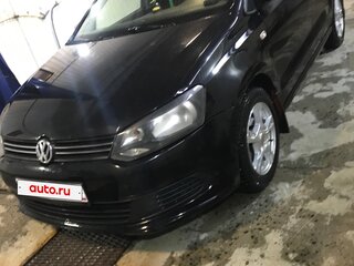 2011 Volkswagen Polo V, чёрный, 600000 рублей, вид 3