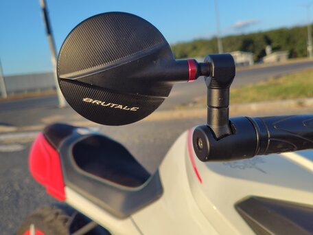 2014 MV Agusta Brutale 800, белый, 750000 рублей, вид 5