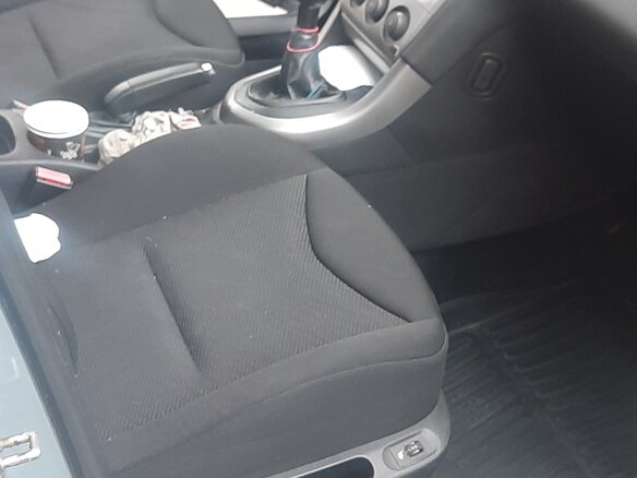 2012 Peugeot 308 I Рестайлинг, серебристый, 465000 рублей - вид 10