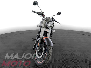 2025 Royal Enfield Classic 350, серый, 520000 рублей, вид 3