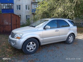 2008 Kia Sorento I Рестайлинг, серебристый, 1000000 рублей, вид 2