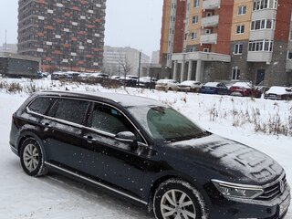 2019 Volkswagen Passat B8 Рестайлинг, чёрный, 3700000 рублей, вид 4