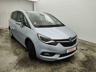2018 Opel Zafira C Рестайлинг, серебристый, 1390000 рублей, вид 2