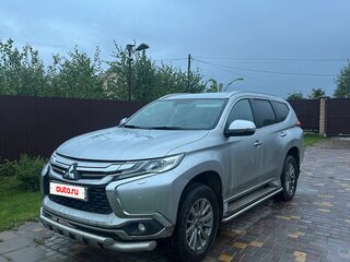 2017 Mitsubishi Pajero Sport III, серебристый, 2300000 рублей, вид 1