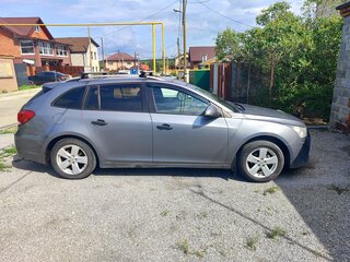 2014 Chevrolet Cruze I Рестайлинг, серый, 550000 рублей, вид 3