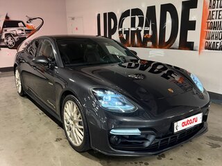 2020 Porsche Panamera 4 E-Hybrid II, серый, 9650000 рублей, вид 3