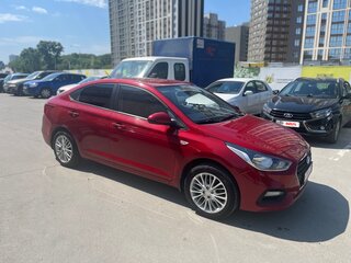 2018 Hyundai Solaris II, красный, 1650000 рублей, вид 1