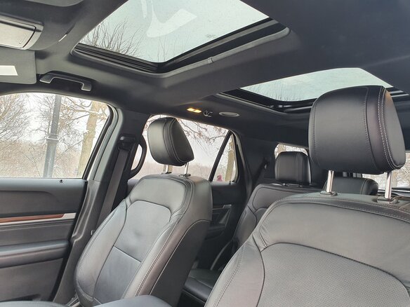 2018 Ford Explorer V Рестайлинг 2, белый - вид 14
