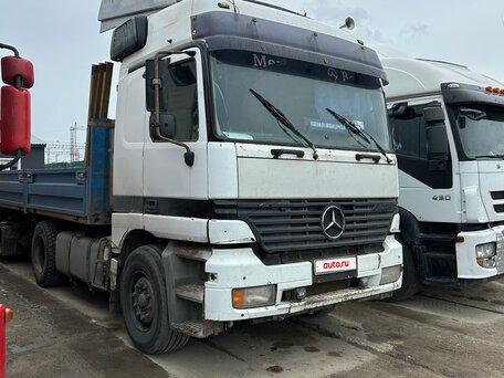2002 Mercedes-Benz Actros, белый, 1350000 рублей, вид 1