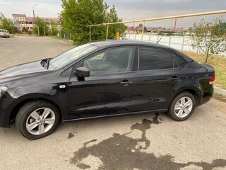 2011 Volkswagen Polo V, чёрный, 600000 рублей, вид 2