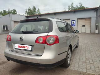 2010 Volkswagen Passat B6, серебристый, 850000 рублей, вид 5