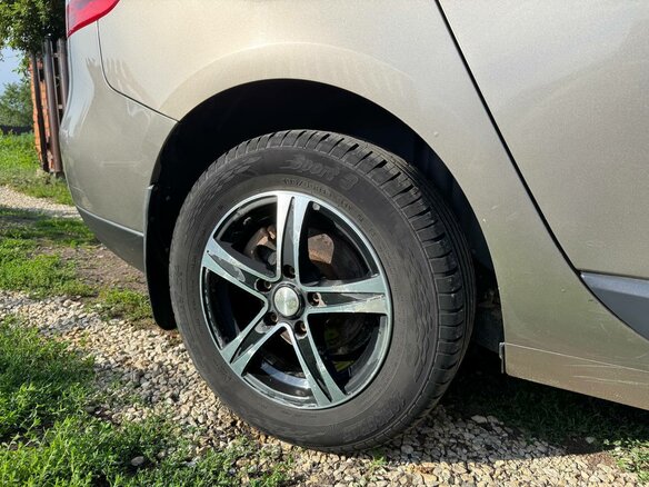 2010 Renault Fluence I, бежевый, 600000 рублей - вид 6
