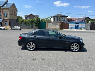 2012 Mercedes-Benz C-Класс 180 BlueEFFICIENCY III (W204) Рестайлинг, чёрный, 1700000 рублей, вид 2