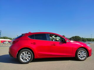 2014 Mazda Axela III, красный, 1090000 рублей, вид 4