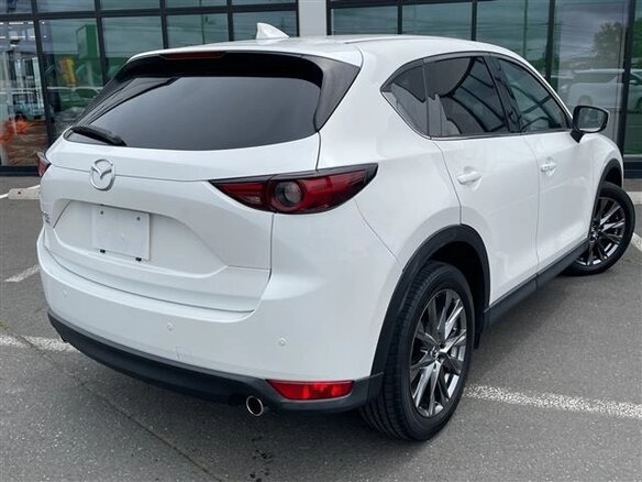2022 Mazda CX-5 II, белый - вид 3